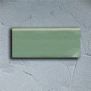 Плинтус из зеленой цементной плитки