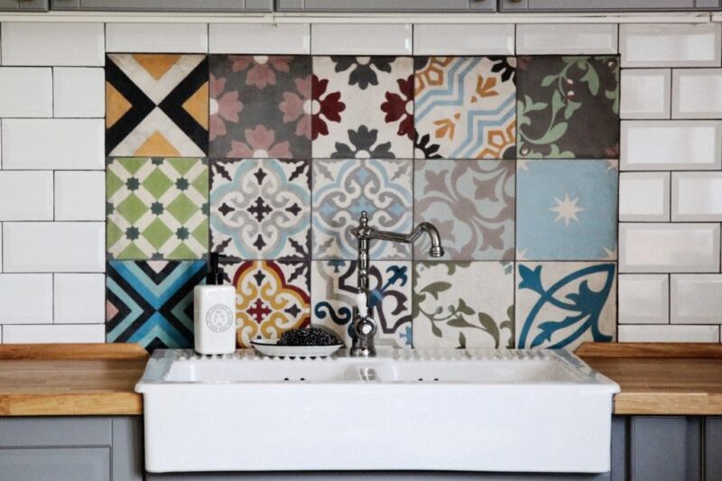 Trends with hydraulic tiles - Decoration